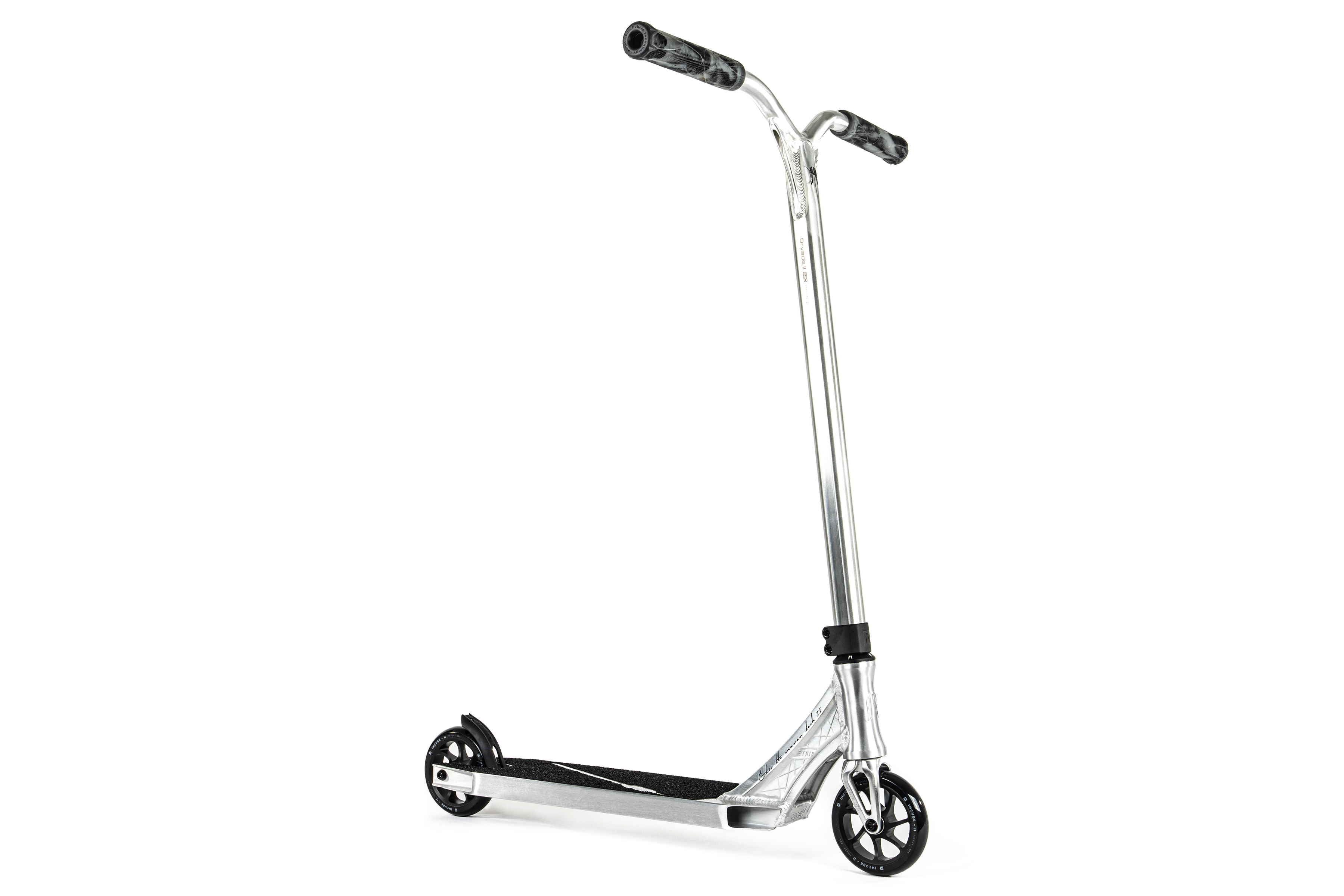 Ethic Erawan V2 Medium – Scooter Completo