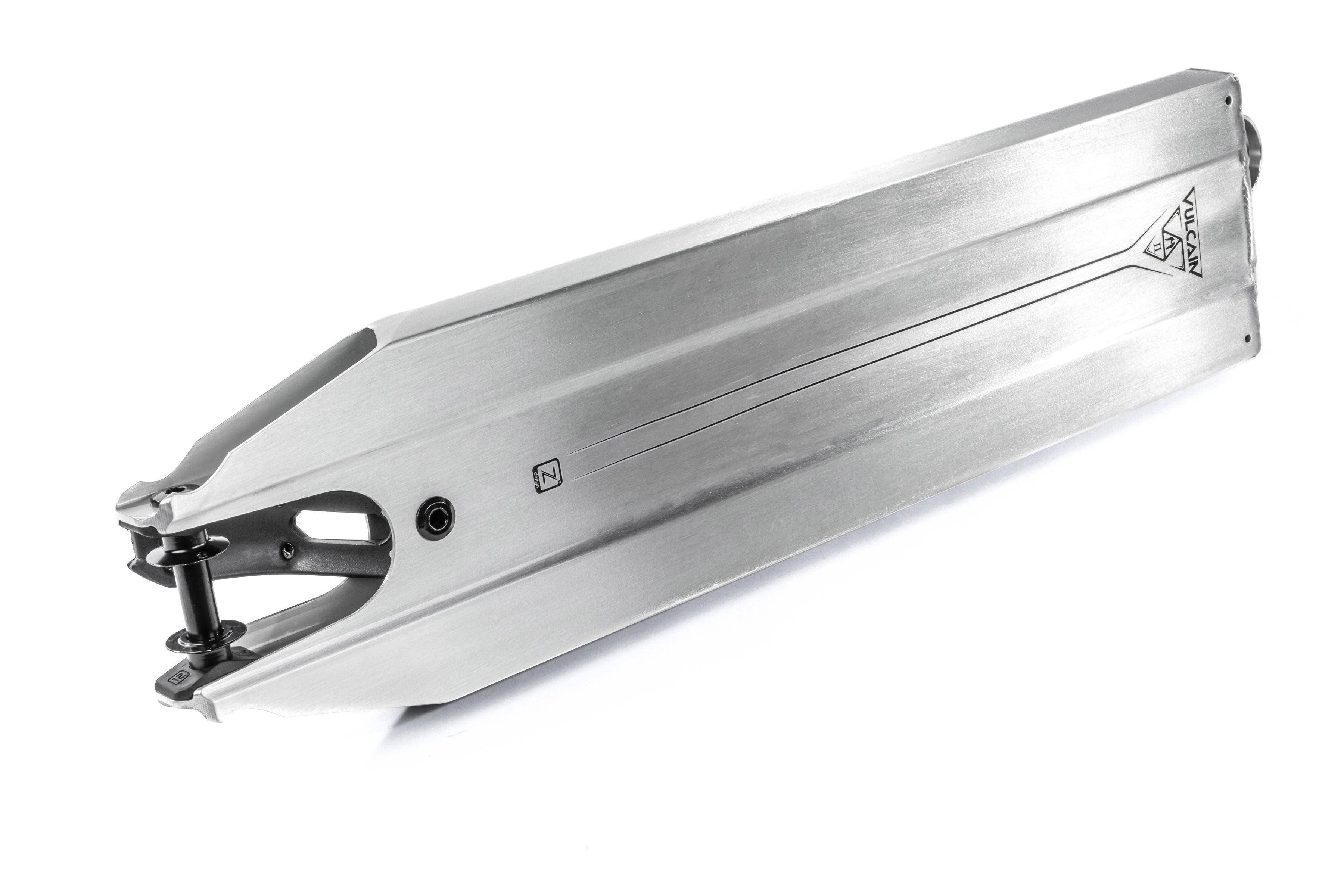 Ethic Deck Vulcain V2 Boxed Cromado 580mm